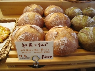 090901_nanapainパン屋 003.jpg